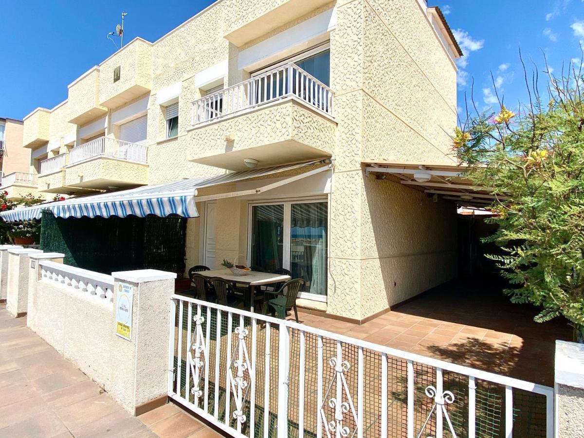 Casa cómoda delante de la playa con vista al mar Cambrils Exterior foto